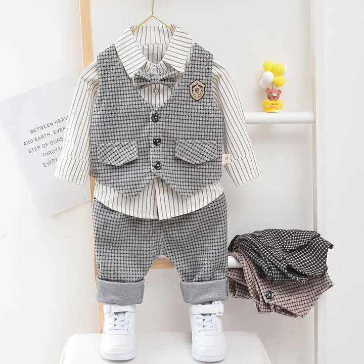 ملابس أطفال ، ملابس للربيع ، للأطفال, ملابس . Children's clothing, spring clothing, children's clothing,