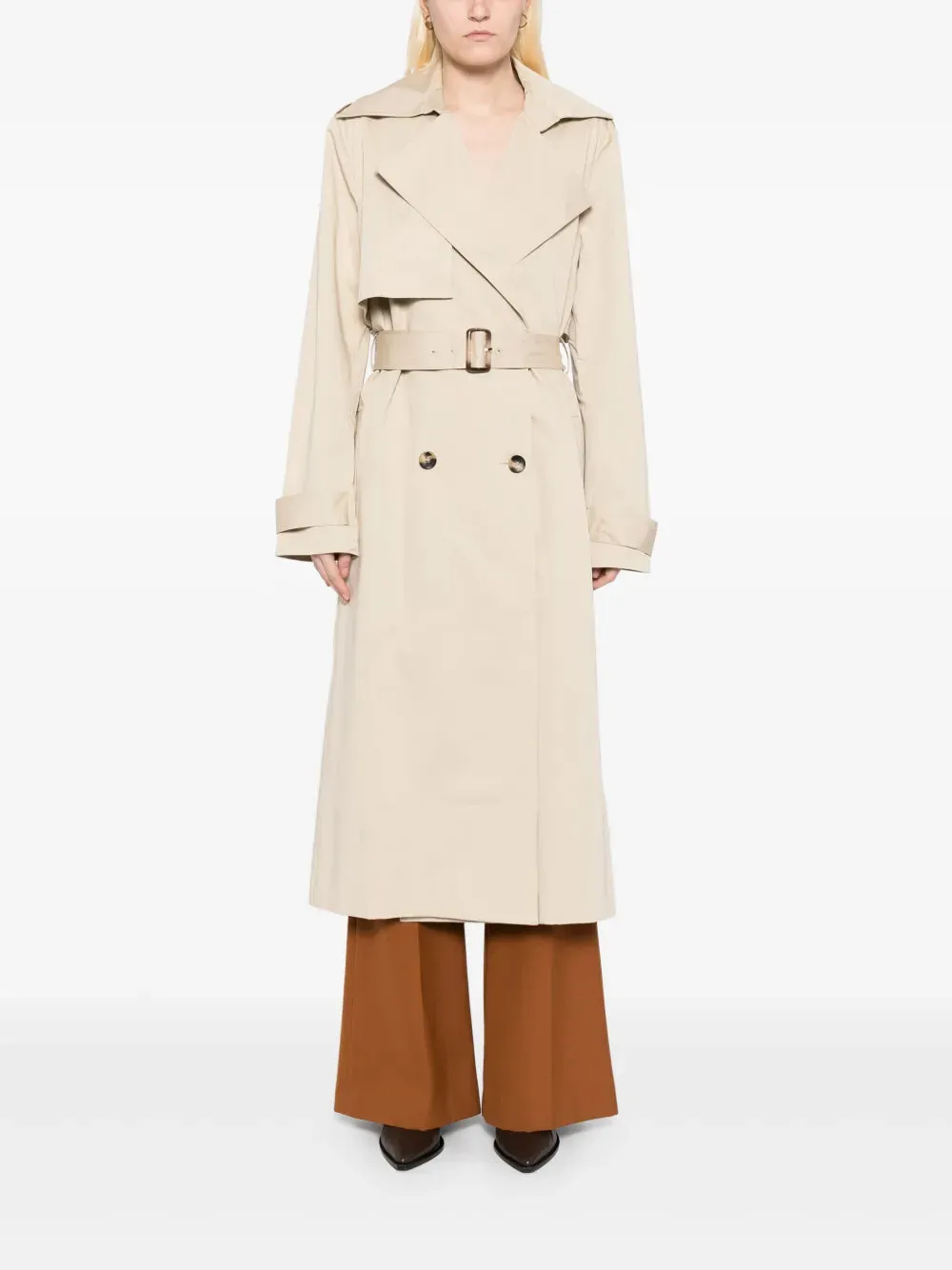Classic Trench Coat in Champagne