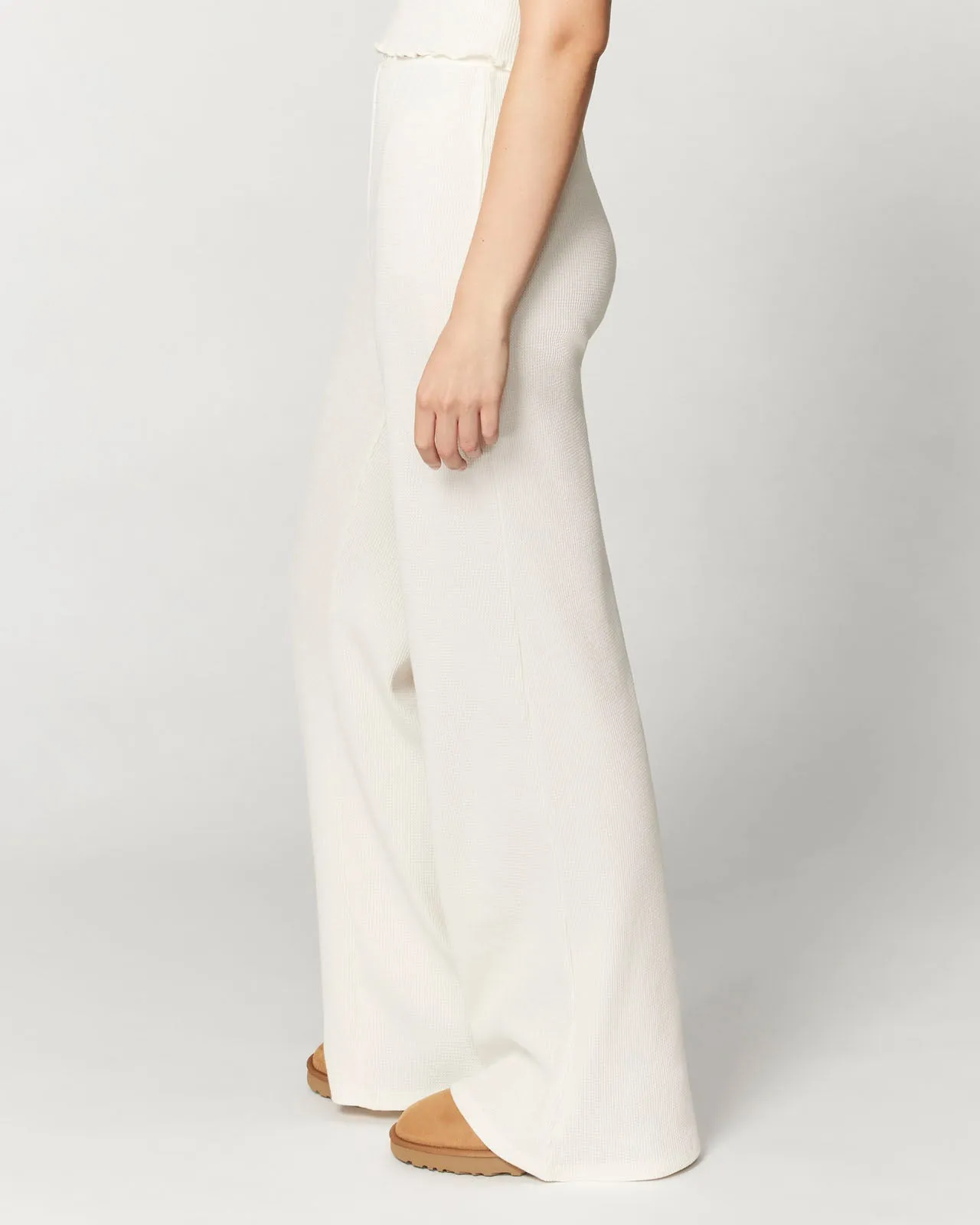 Micro Thermal Wide Leg Pant