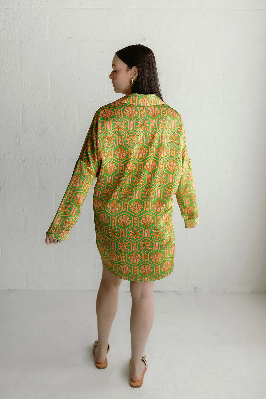 Show Me Your Mumu - Johns Button Down Shirt Palm Deco