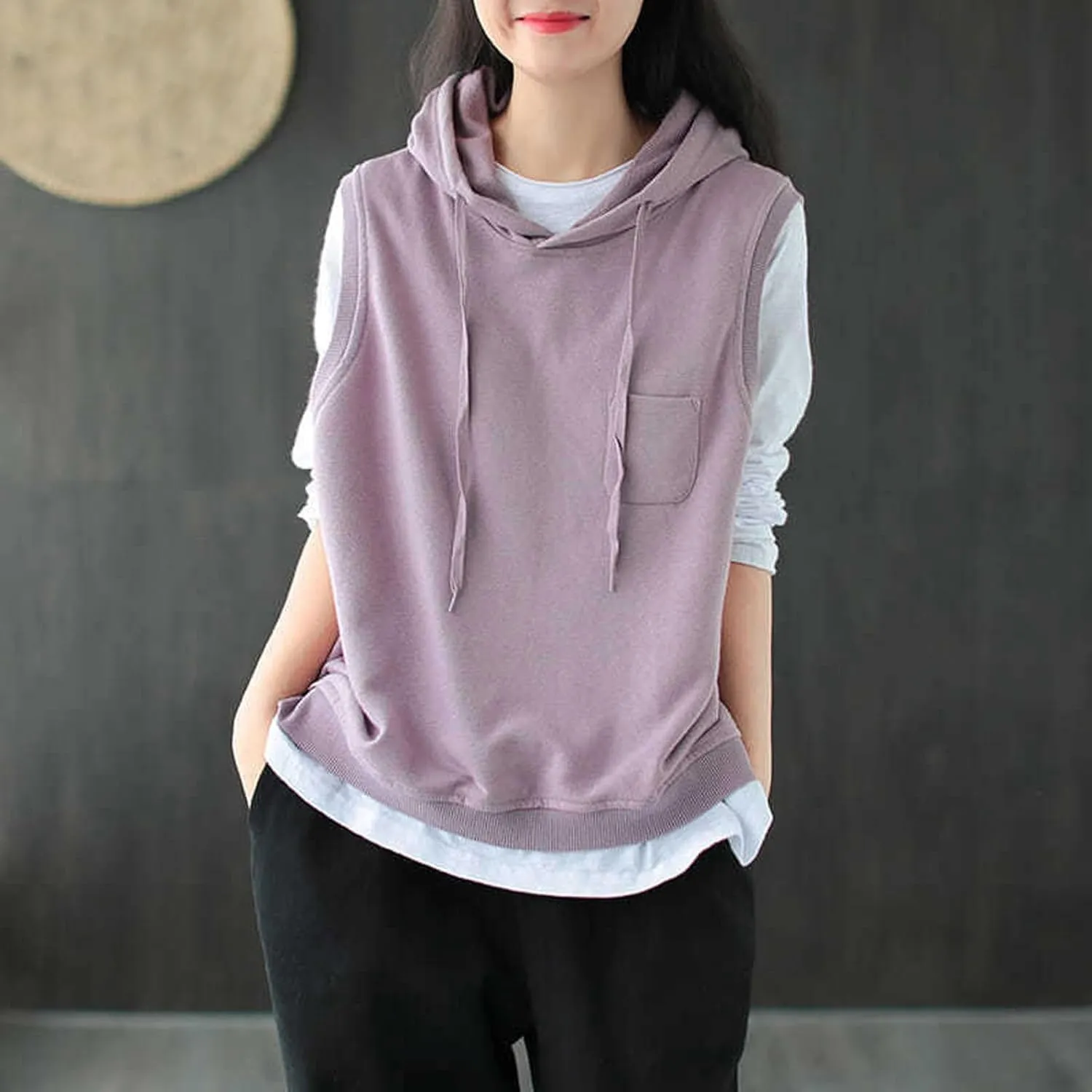 Women's Fashion Solid Hoodies Sweatshirts Sleeveless Drawstring Oversized Tops Loose Fit Pullover Shirts with Pocket